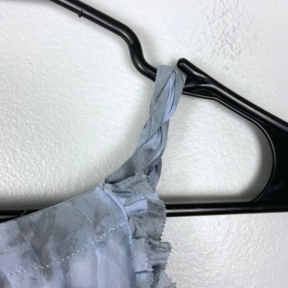 Banana Republic Silk Tank Blouse Flowy Halter Abstract Light Blue Size Medium - Picture 3 of 11